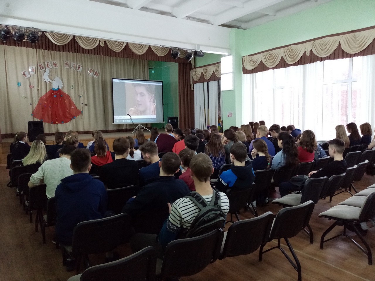 21sd23fs3dg485g7dfhjgfj